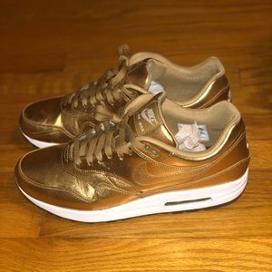 NIKE AIR MAX 1 NIKEID LIQUID GOLD